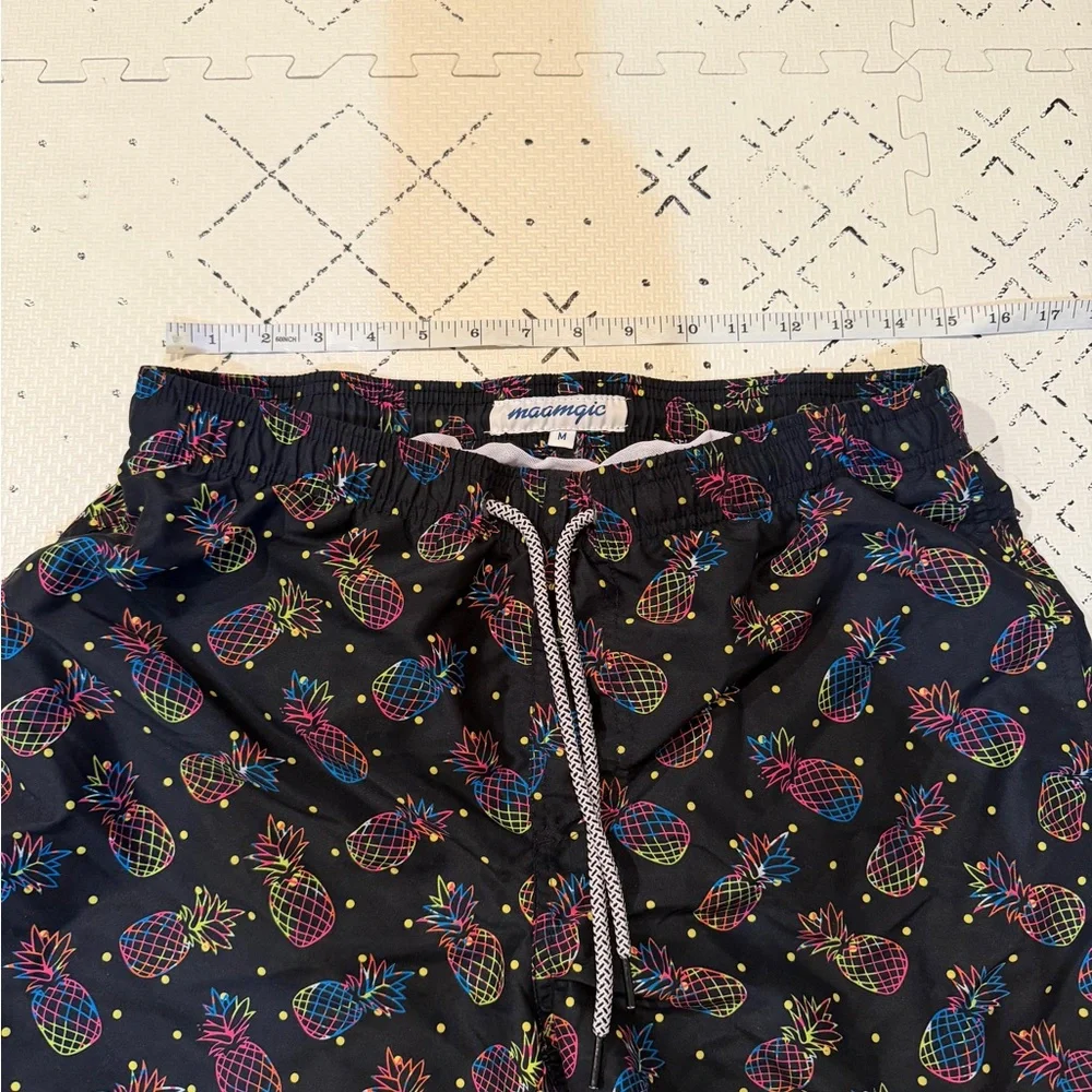 Maamgic Swim Trunks Shorts Mens M Black Pineapple‎ Print Mesh Lined